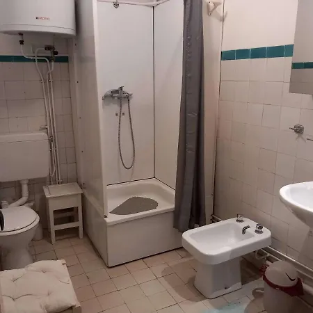 6 Pieces Pour 8 Pers. A St Raphael, Centre-ville Proche - Fr-1-226a-43 Apartment Saint-Raphael (Var)